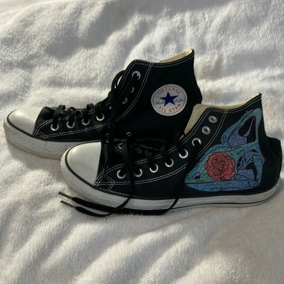 *RARE*  Black Converse Hightops - Personalized - Sz M 7 / W 9 / Eur 40 - Picture 1 of 7
